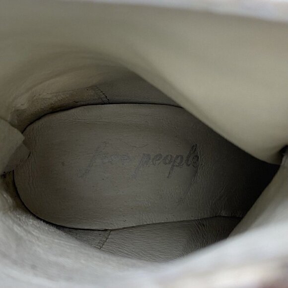 Free People Cecile Snake Print Zip Ankle Boots Gray Cream Leather 35.5 US 5.5 - Picture 9 of 10